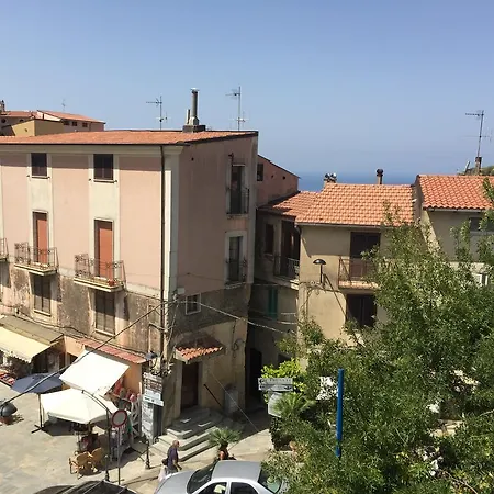 Donna Bianca - Discover Cilento *
