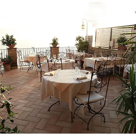 Donna Bianca - Discover Cilento *